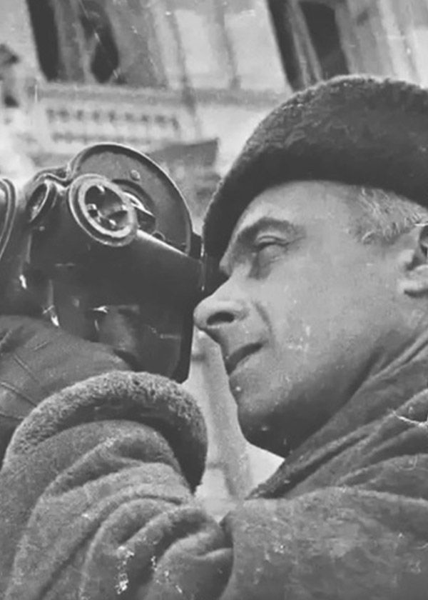 Студия в квадрате обстрела